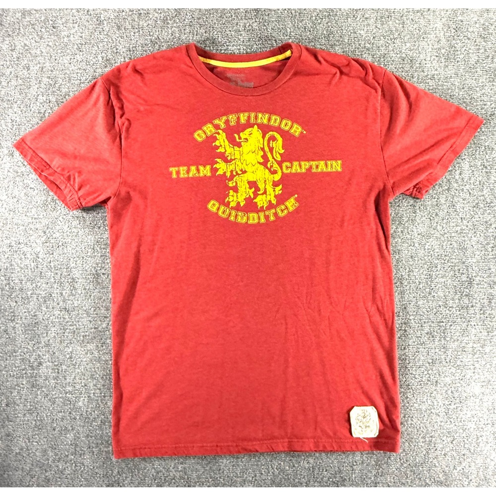Harry Potter Universal Studios Gryffindor Quidditch‎ Team Shirt Mens L Red